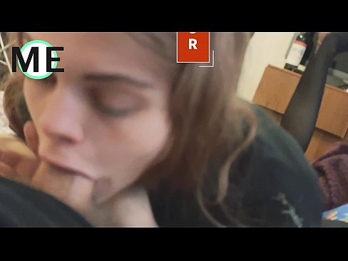 ❤️ Dick tal-gerżuma, pantyhose mqatta u tkaken imqattgħin sbieħ li jiltaqgħu ❤️❌ Porn iebes lilna